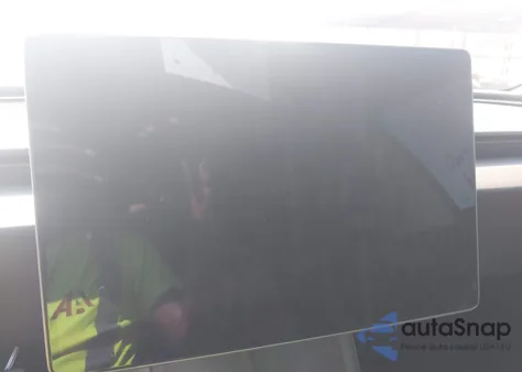 2025 Tesla Model 3 Long Range All-Wheel Drive из США, поврежденный, VIN 5YJ3E1EB8SF962565